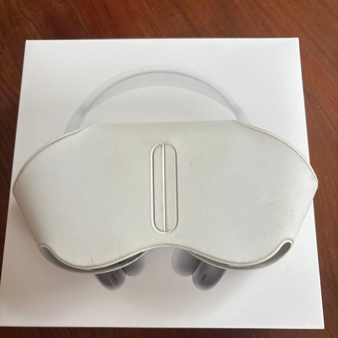 AirPods Max シルバー
