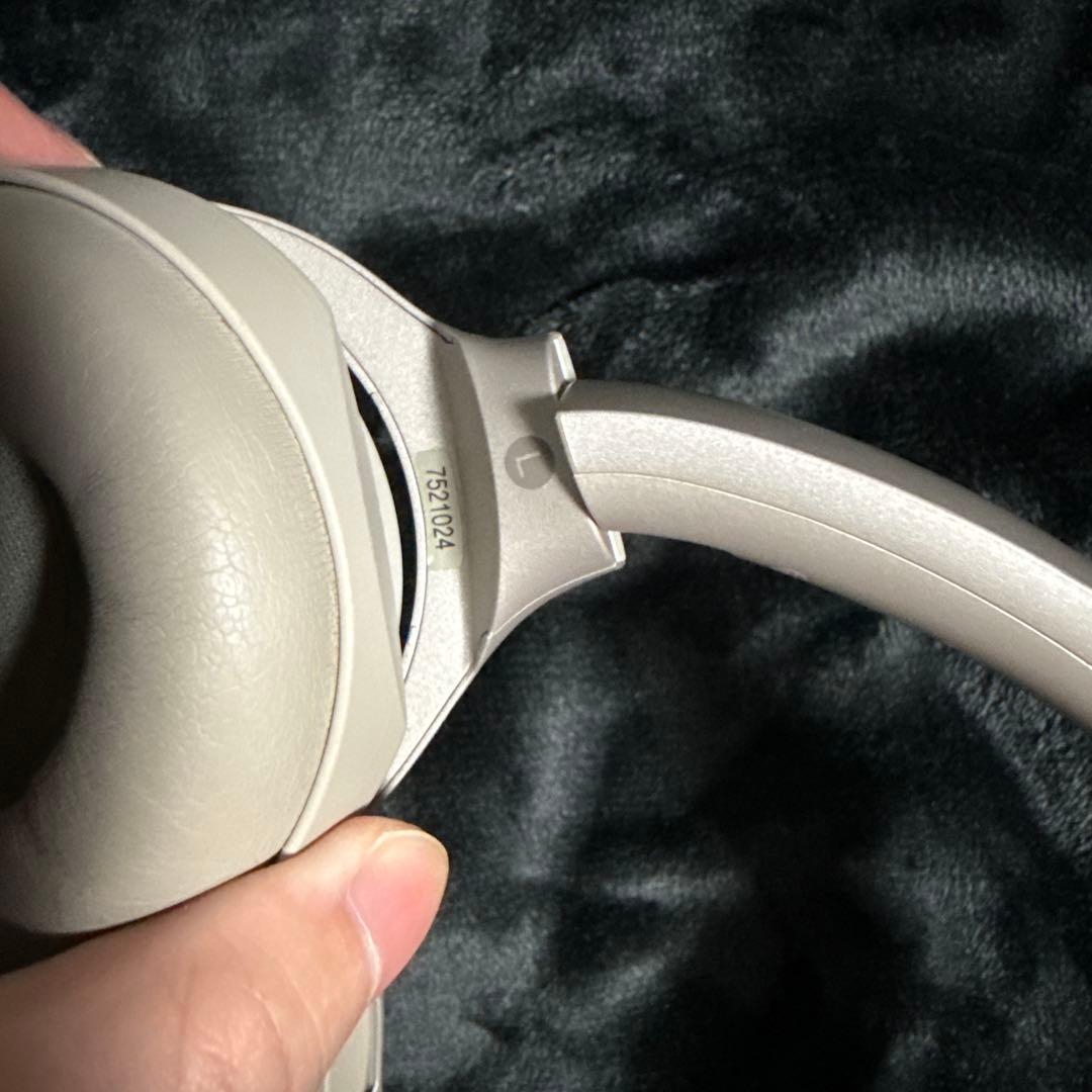 SONY ワイヤレスヘッドホン ホワイトWH-1000XM3
