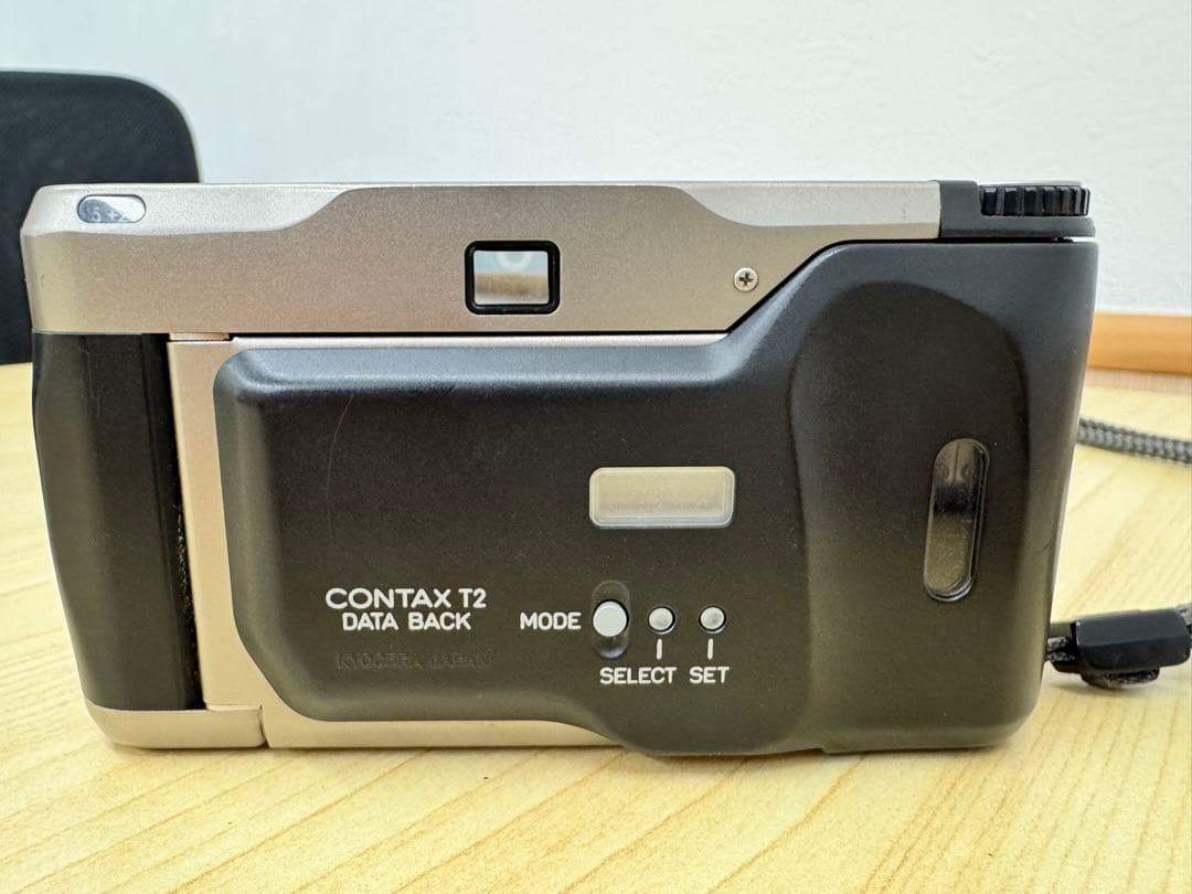 CONTAX T2 フィルムカメラ Carl Zeiss Sonnar