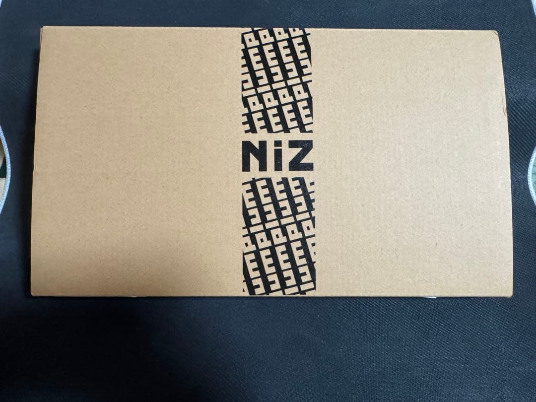 NIZ L84 Purple White キーボード
