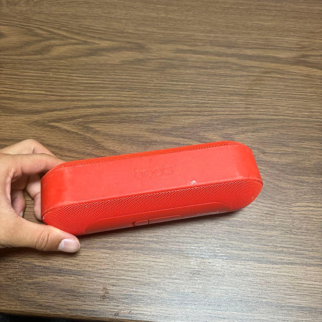 Beats ワイヤレススピーカー 赤