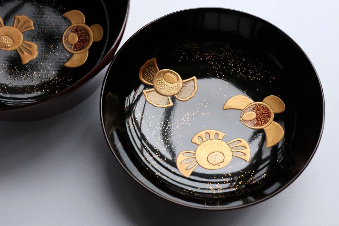 【CM429】天然木漆塗 ふくら雀金蒔絵 溜塗内黒 煮物椀一客 福良雀 大正昭和