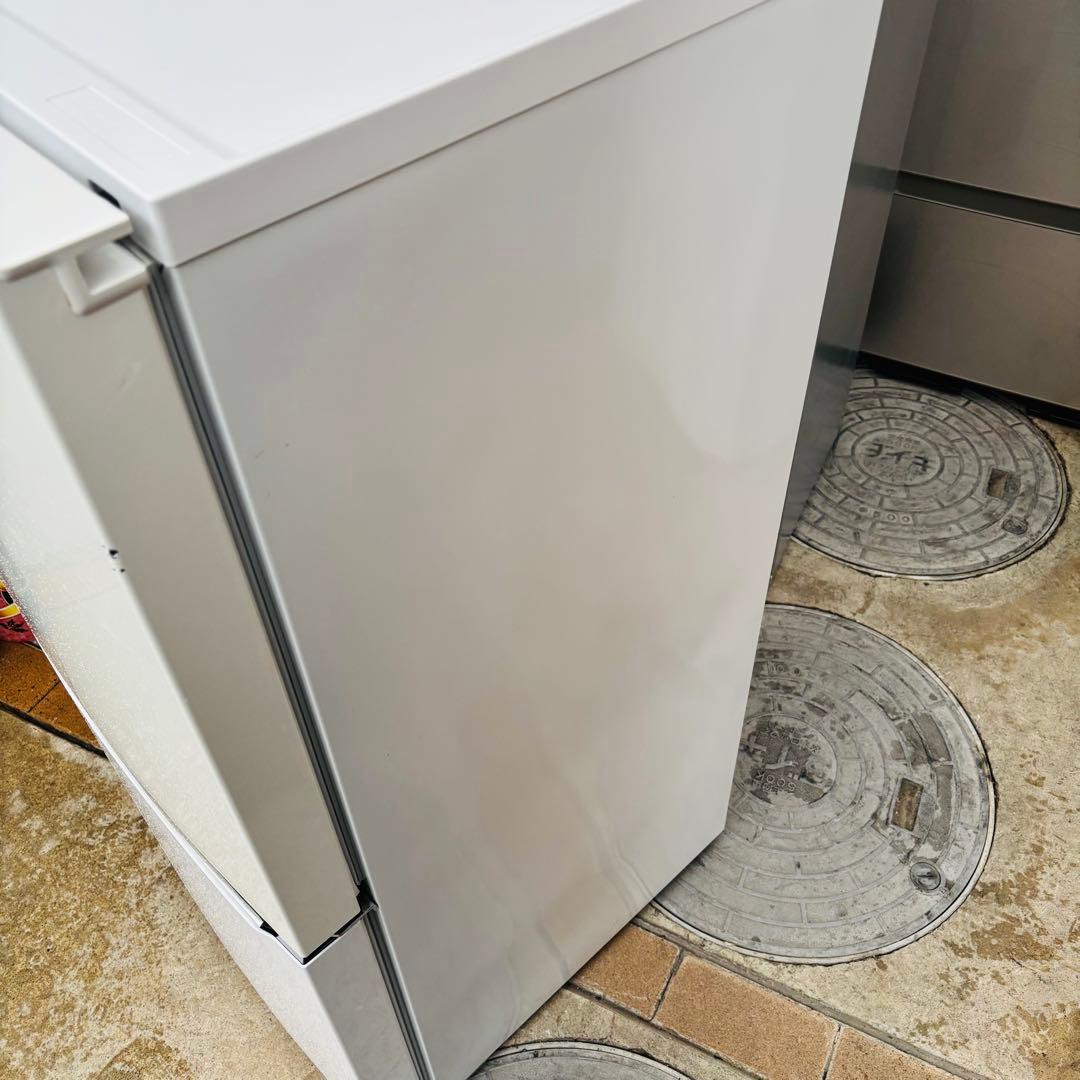 Hisense 130L 冷凍冷蔵庫 HR-D1301 2016年製