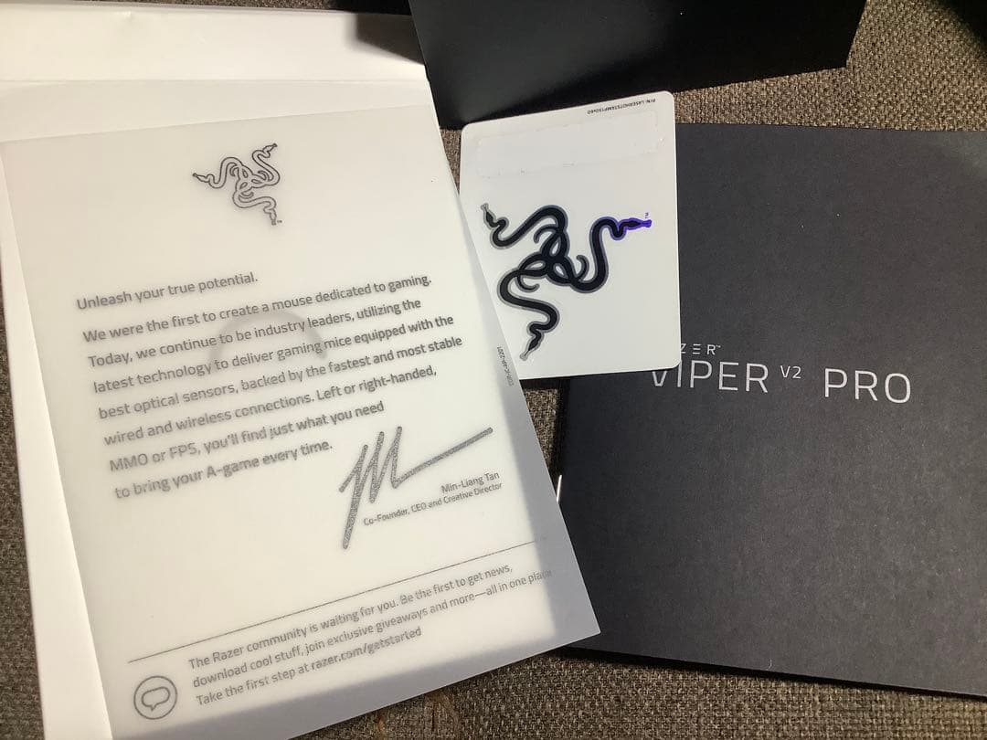 ☆★Razer Viper V2 Pro ホワイトワイヤレスゲーミングマウス☆★