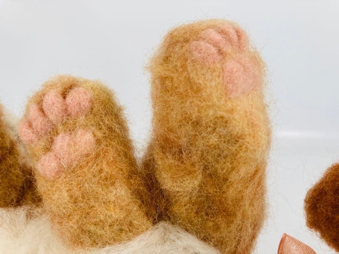 羊毛フェルト　茶トラ　猫　美品　ハンドメイド