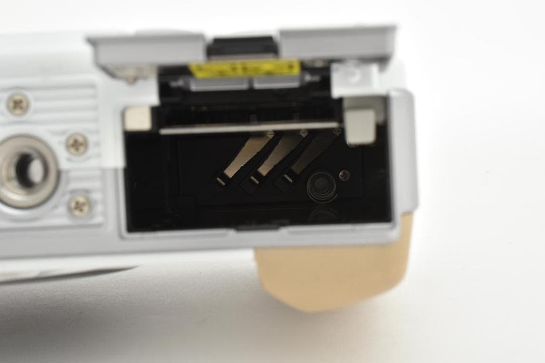 【ショット数 15973回】 OLYMPUS オリンパス E-P1 シルバー