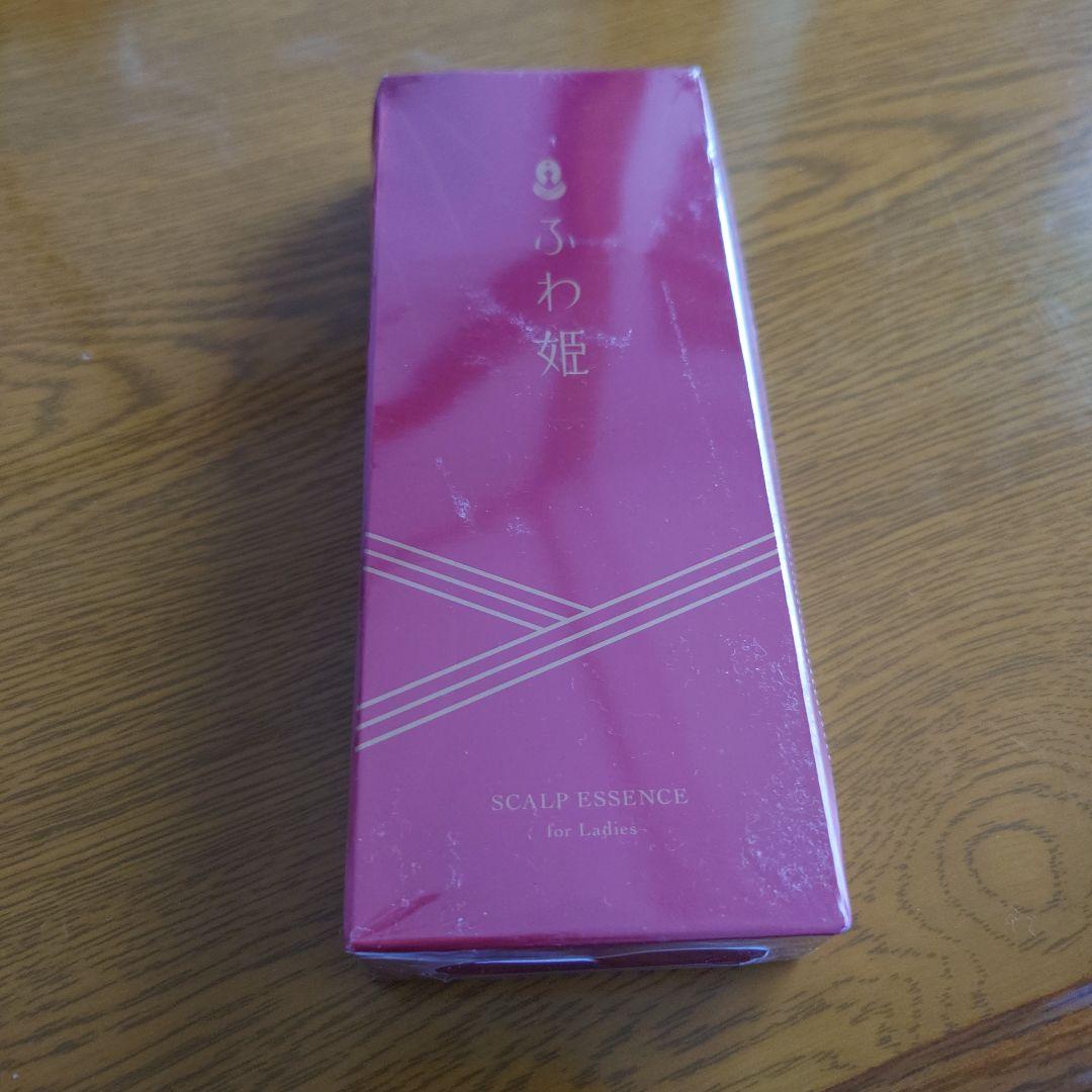 ふわ姫3箱(内1個箱潰れ) & Bio Lucia シャンプー1つ