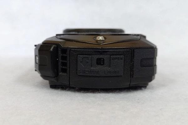 Y【中古品】リコー　防水コンパクトデジタルカメラ　WG-50　黒色　S