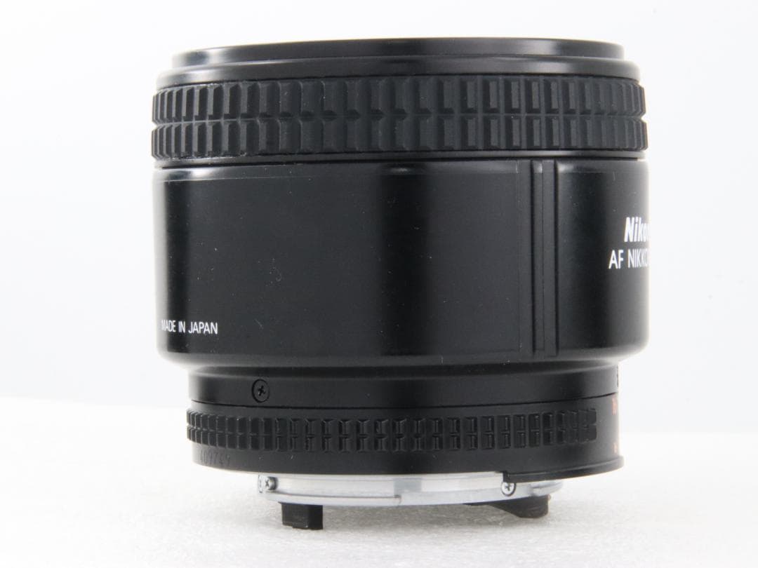 【美品】NIKON AI AF Nikkor 85mm f/1.8 D ニコン