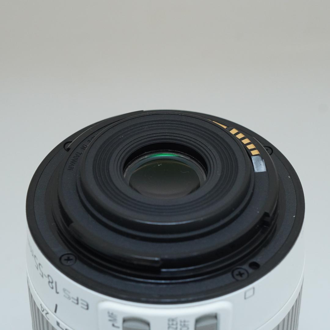超軽量★Canon EOS kiss X7★