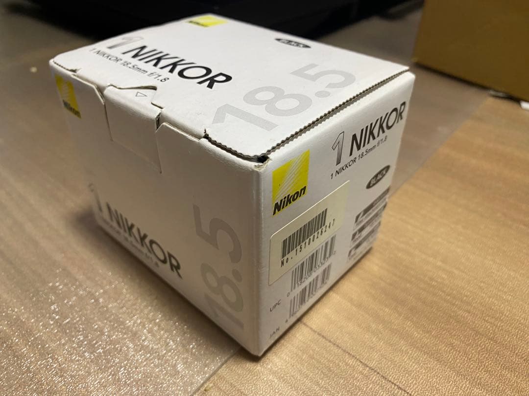 新品未使用 Nikon 単焦点レンズ 1 NIKKOR 18.5mm f/1.8