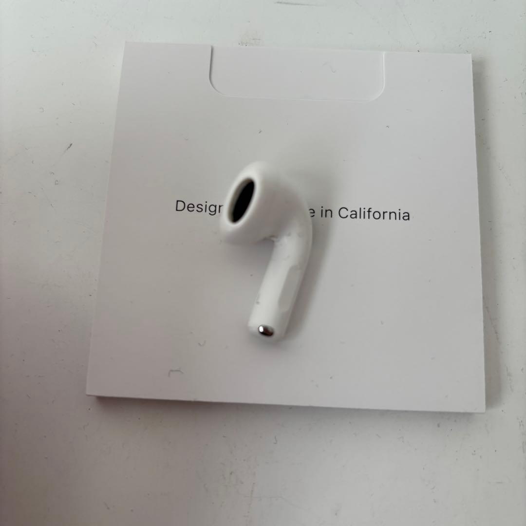 AirPods4 本体 ￥2,9800ノイズキャンセリング搭載、ケース・片耳 L