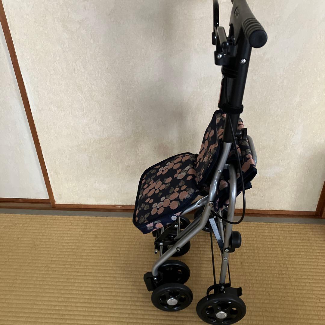 取説あり。幸和製作所、花柄シルバーカー 折りたたみ式