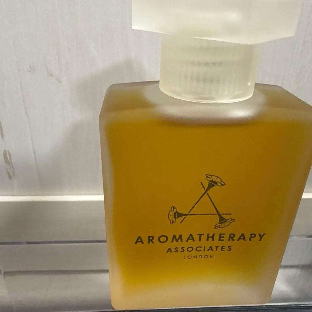 入浴剤・バスソルト Aromatherapy Associates BATH&SHOWER OIL