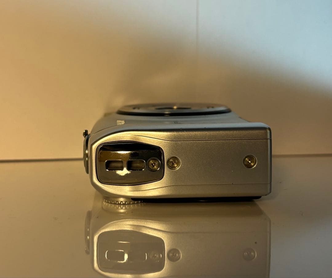 【SDカード付・付属品完備】FUJIFILM FinePix F40fd