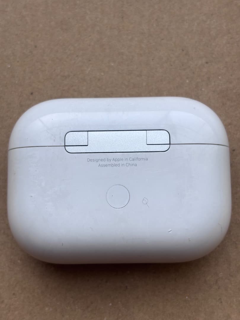 Apple AirPods ワイヤレスイヤホン