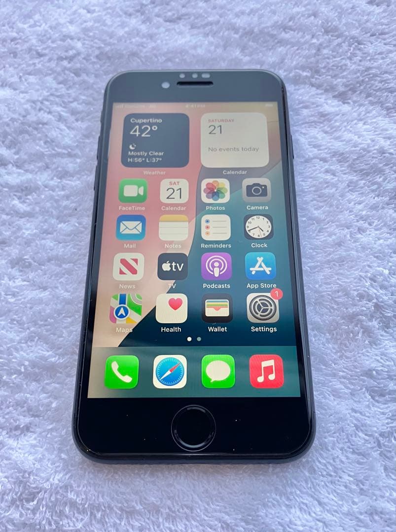 新品 iPhone SE2 128GB SIMフリー 海外US版