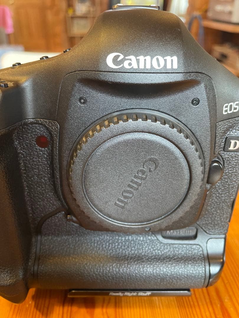 デジタルカメラ CANON EOS 1D Mark III