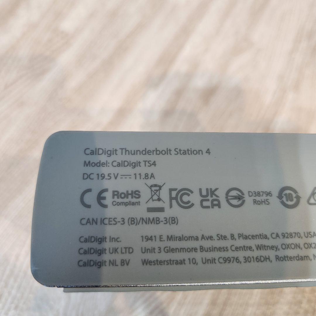 その他 CalDigit TS4 Thunderbolt station 4