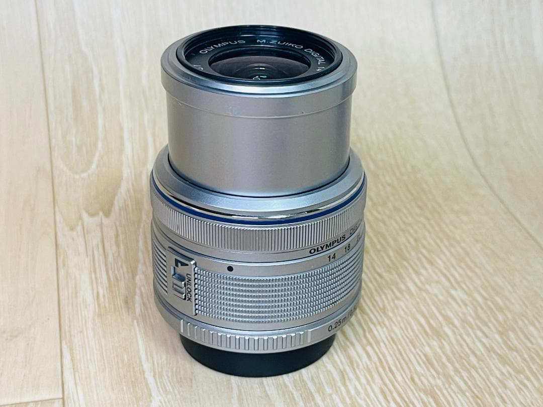 美品★OLYMPUS M.ZUIKO 14-42mm f3.5-5.6 II R
