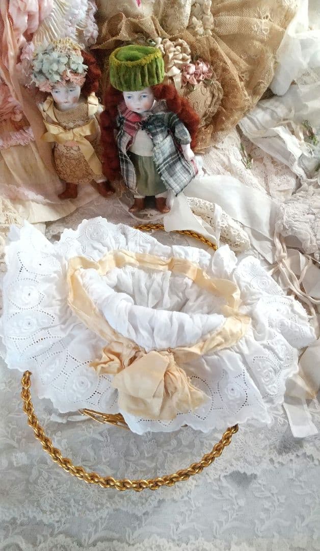 気まぐれセット❀フランスアンティーク　手縫いボネの ドール バスケット♪