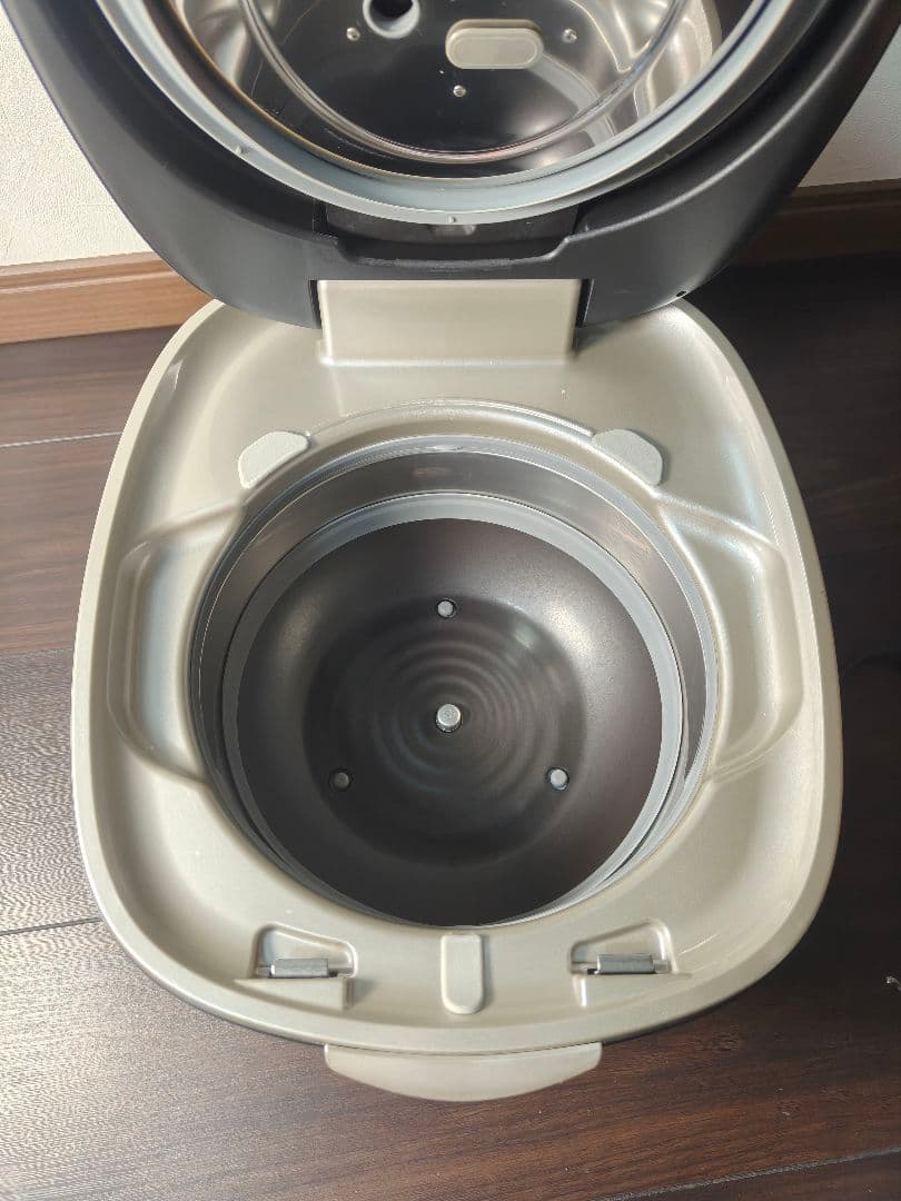ダイガー ご泡火炊き JPL-S100 炊飯器 5.5合 土鍋圧力IH式 土鍋