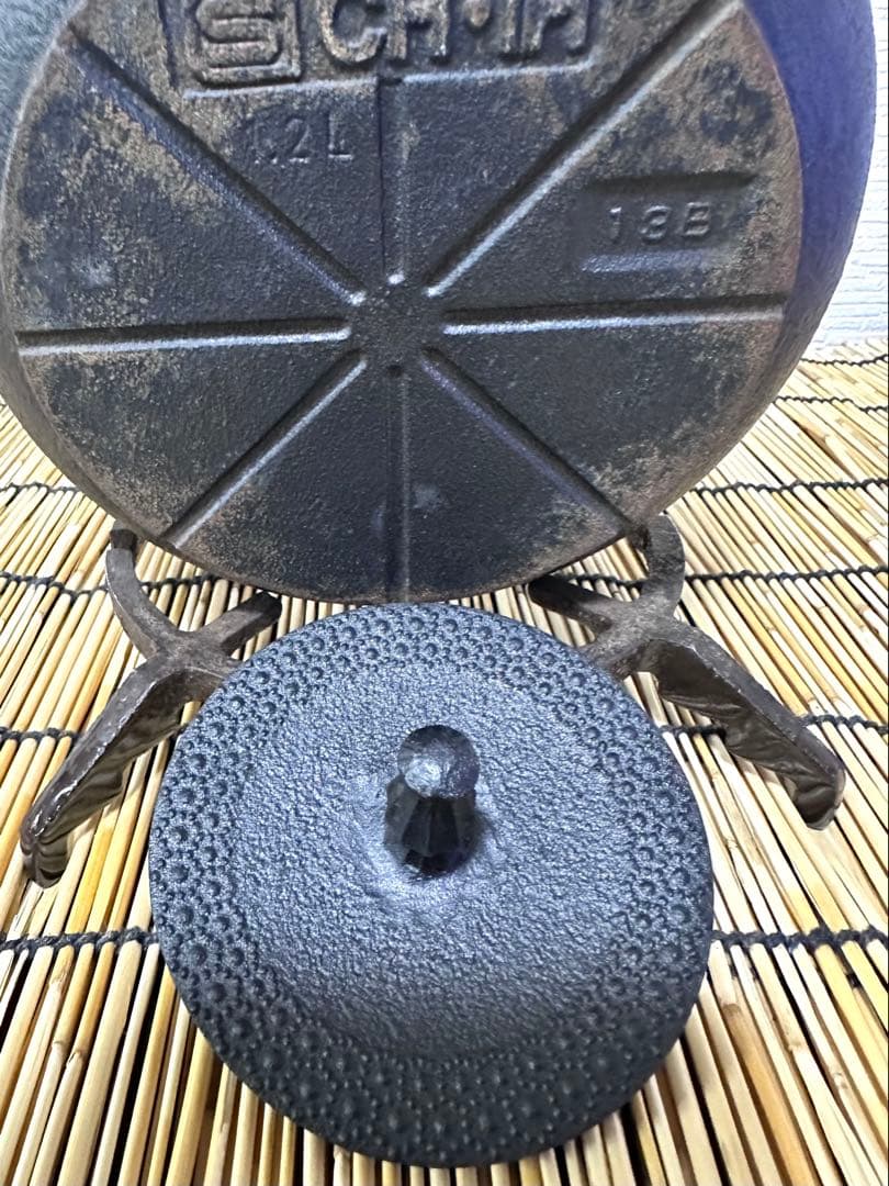 ＵＳＥＤ、良品　南部盛榮堂ＯＩＧＥＮ丸平丸亀甲　メーカー保証ＩＨ対応品　南部鉄瓶