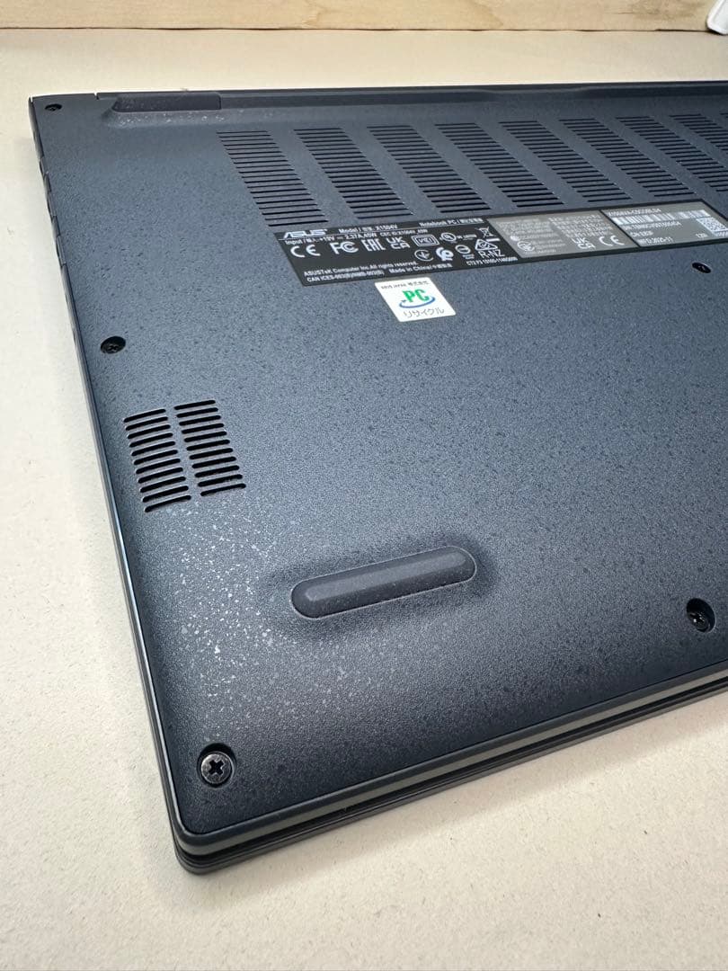 【美品】ASUS Vivobook X1504V 16GB/512GB SSD