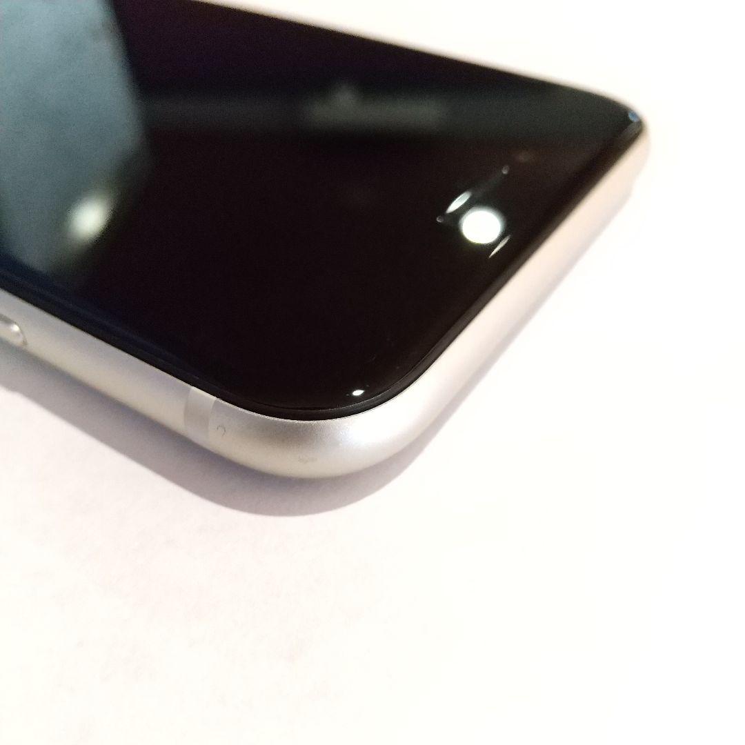 iPhone SE3 128Gb SIMフリー スターライト　白色　506172