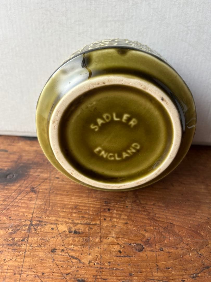 イギリス　英国　シュガーポット　陶器　ビンテージ　Sadler ENGLAND