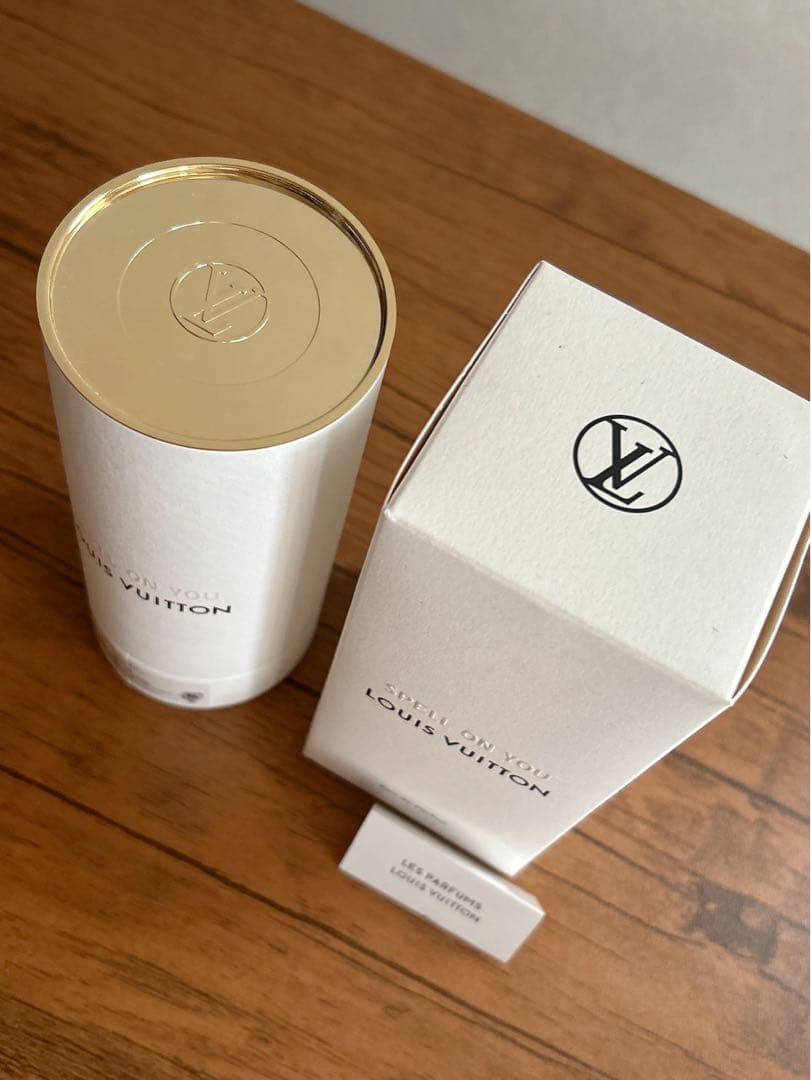 極美品♡ルイ・ヴィトンLOUIS VUITTON スペル オン ユー　100ml