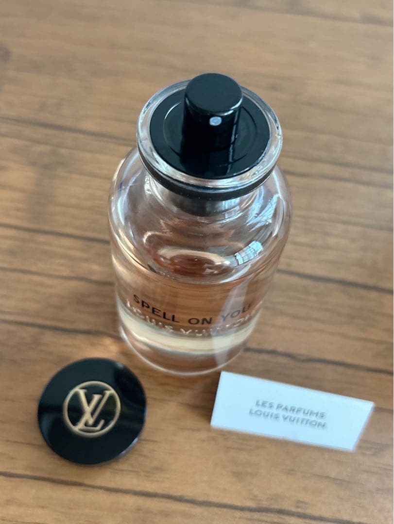 極美品♡ルイ・ヴィトンLOUIS VUITTON スペル オン ユー　100ml