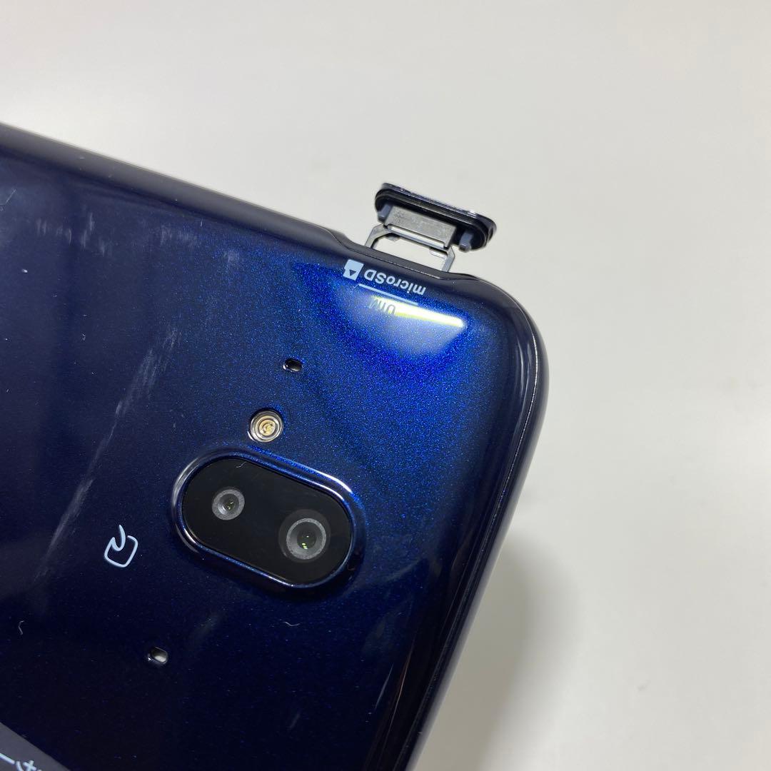 NTT docomo らくらくスマートフォン F-52B ネイビー