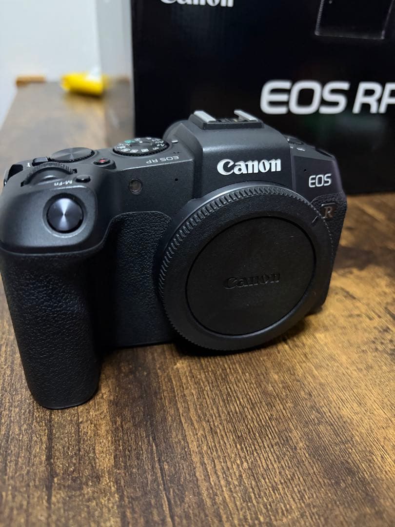 Canon EOS RP ミラーレスカメラ rf35mmレンズ付き