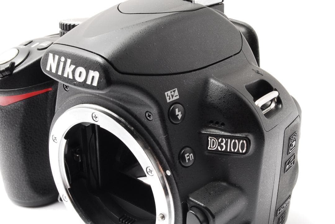 初心者モデル❤️Nikon D3100 バッグ付 スマホ転送 一眼レフカメラ