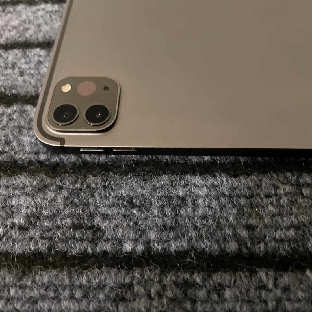 76 iPad Pro 12.9インチ 4世代 1TB スペースグレイ