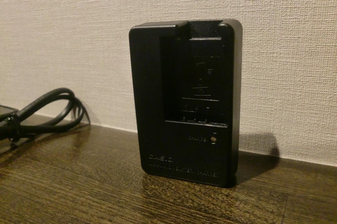 動作品 CASIO EXILIM EX-Z250 コンパクトデジタルカメラ