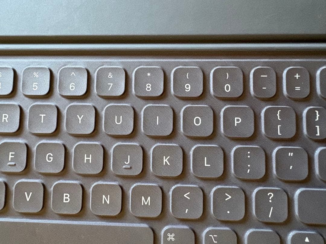 キーボード Apple Smart Keyboard Folio iPad Pro 11