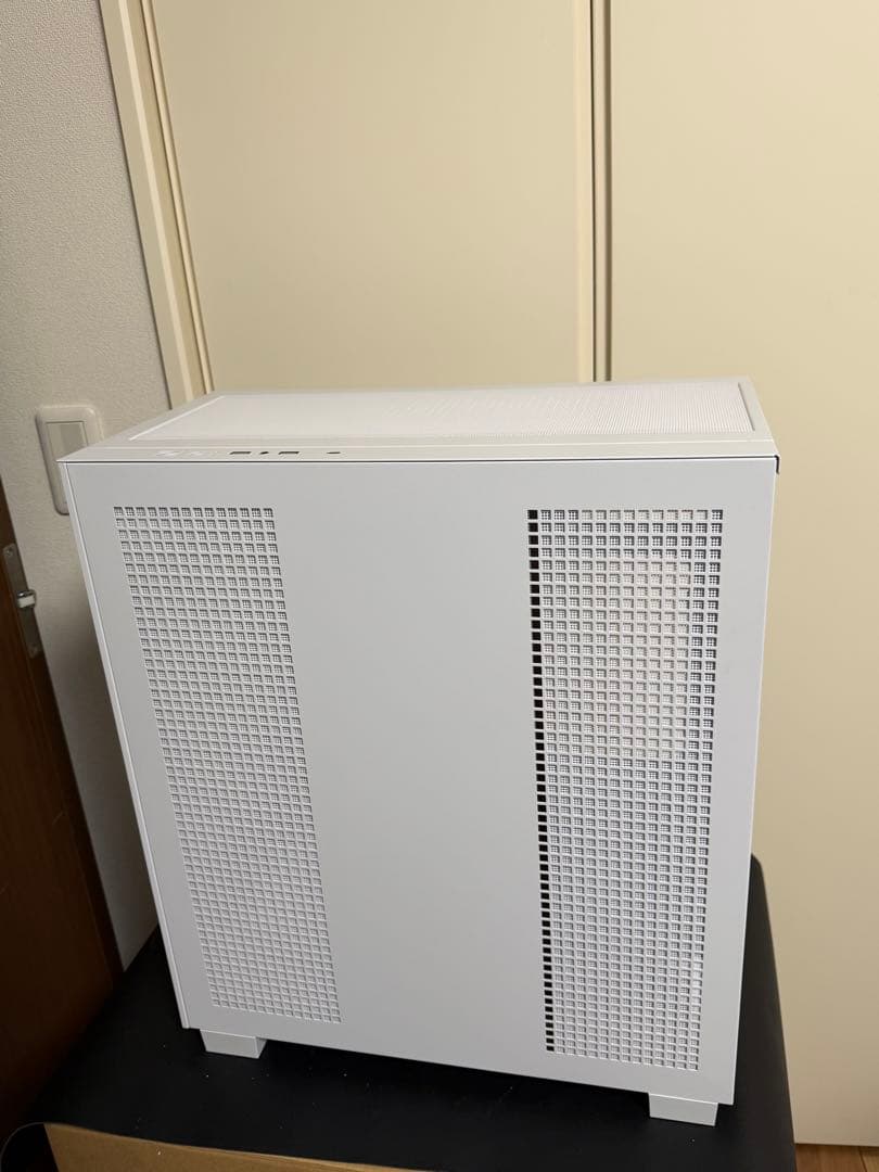 【ケースファン無し・未使用品】玄人志向　KRC-AT01W ホワイト