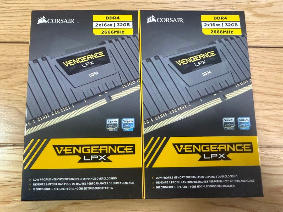 メモリー Corsair Vengeance LPX DDR4 32GB (2x16GB)