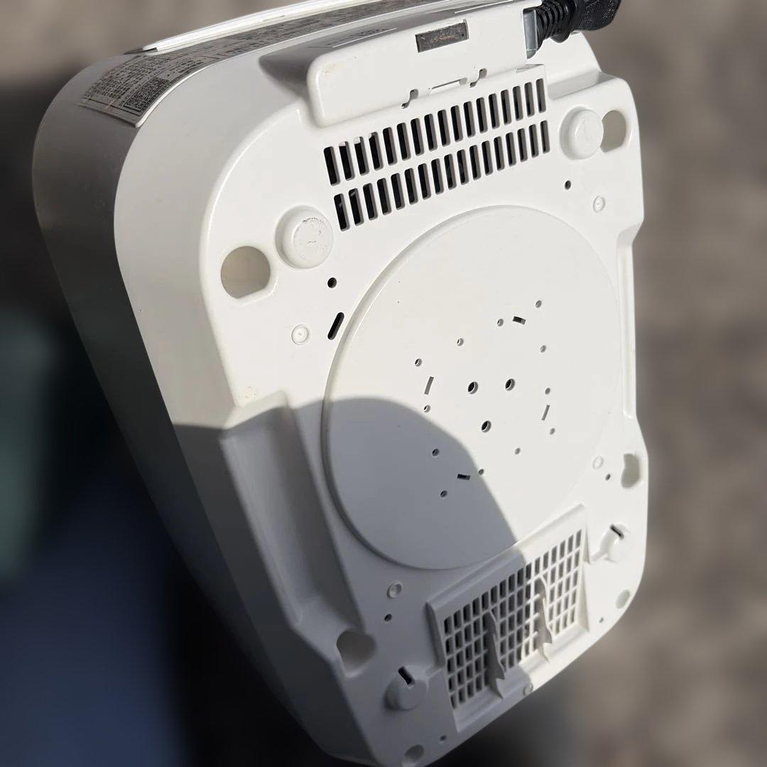 rz-ts105m 日立　5.5合炊き　炊飯器　ホワイト