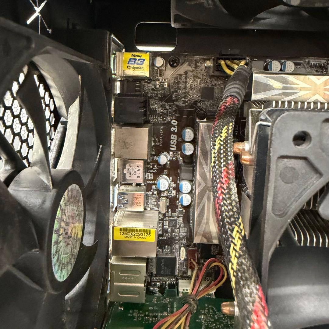 Cooler Master CM 690 ブラック PCケース　ミドルタワー