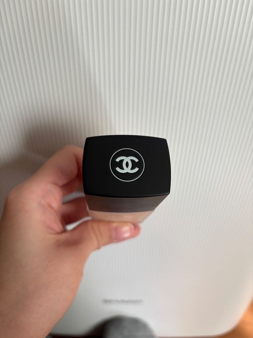 CHANEL ULTRA LE TEINT リキッドファンデーション