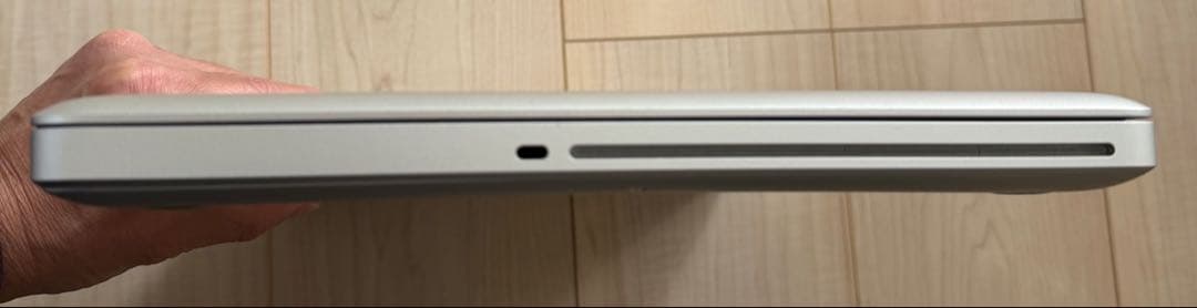 MacBook本体 MacBook Pro (15-inch, Early 2011)