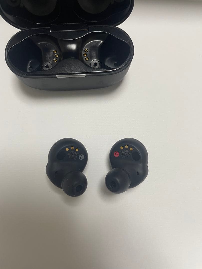 SONY wf-1000xm4 イヤホンバッテリー新品交換済み　①