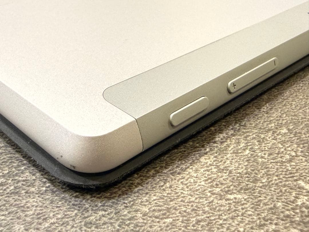 Surface Go 3 officeなし