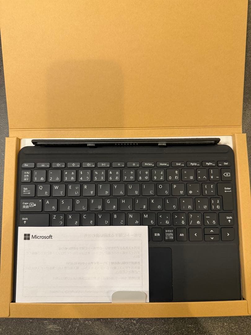 Surface Go 3 officeなし