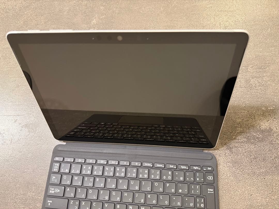 Surface Go 3 officeなし