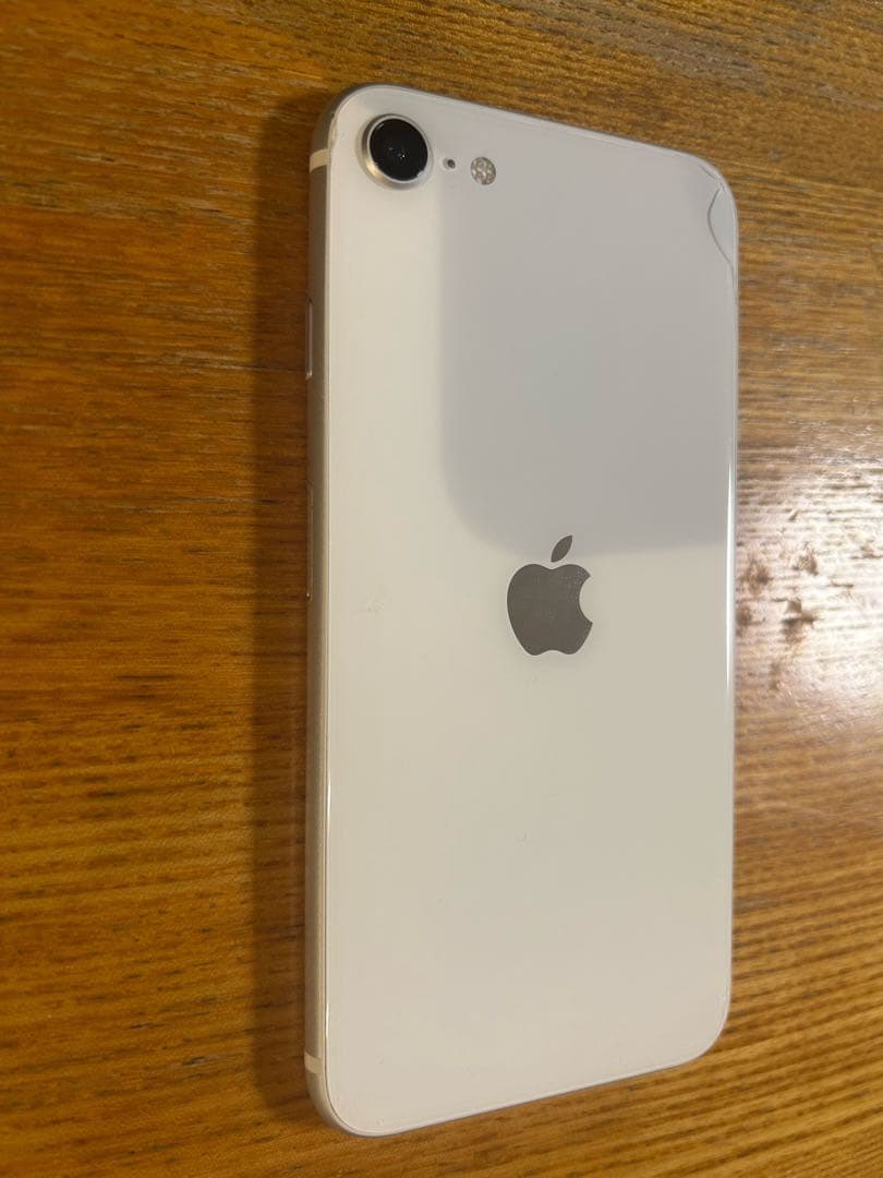 【ジャンク】iPhone SE 2 64GB ホワイト