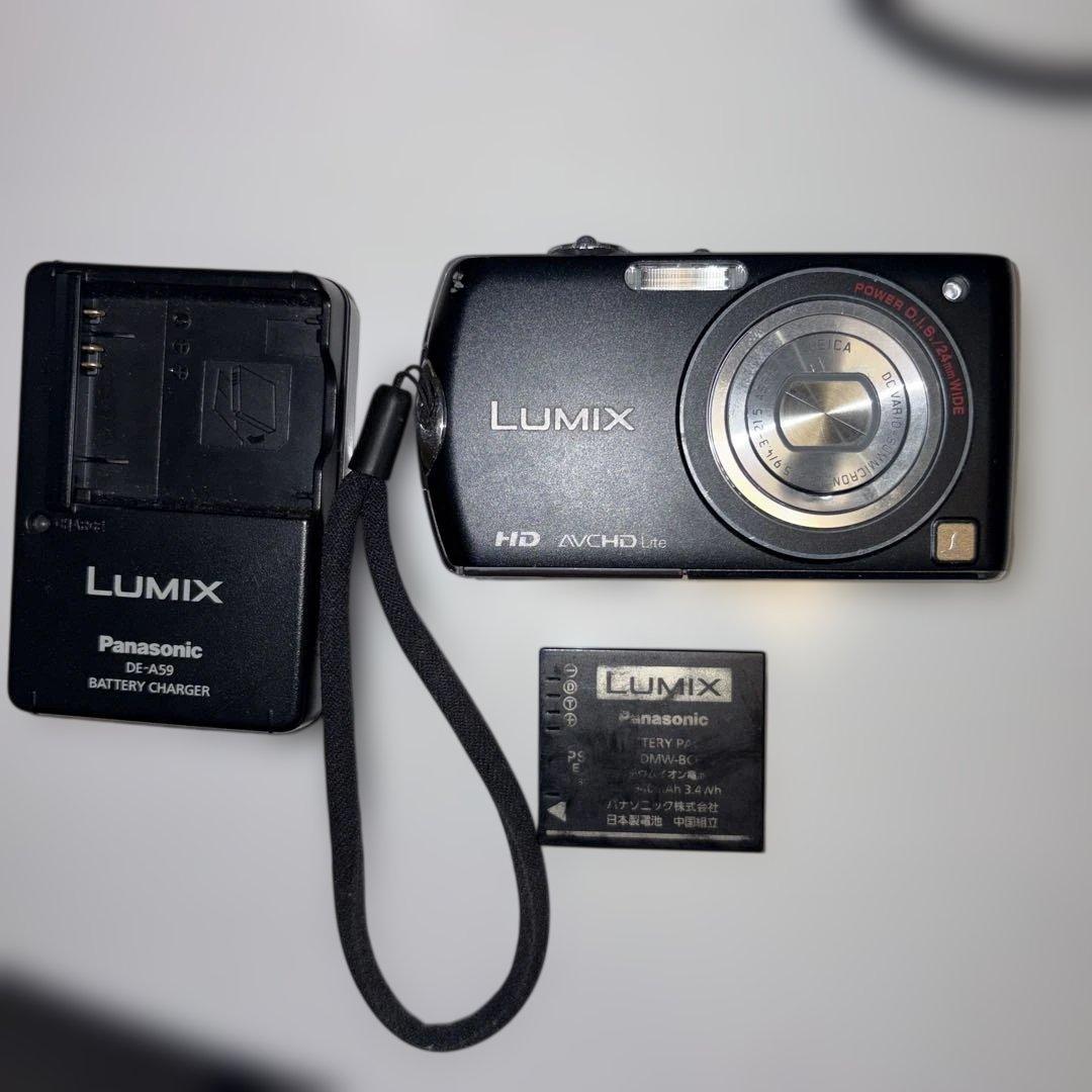 Panasonic LUMIX コンパクトデジタルカメラ　DMC-FX70